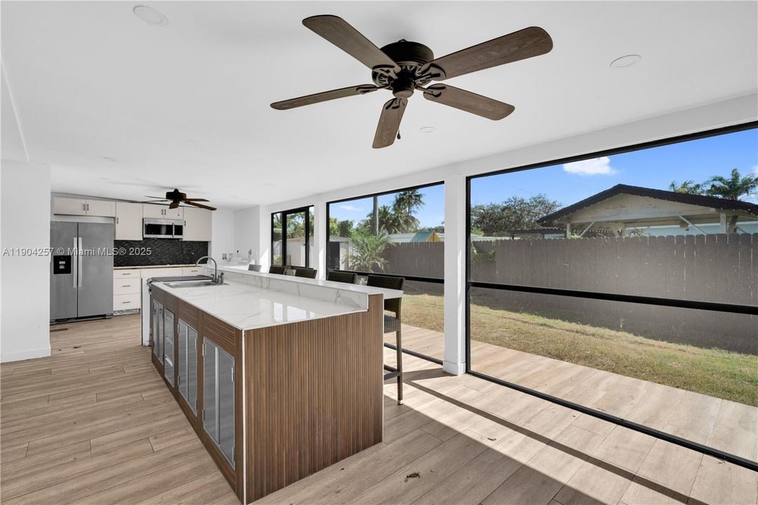 For Sale: $610,000 (4 beds, 3 baths, 1687 Square Feet)