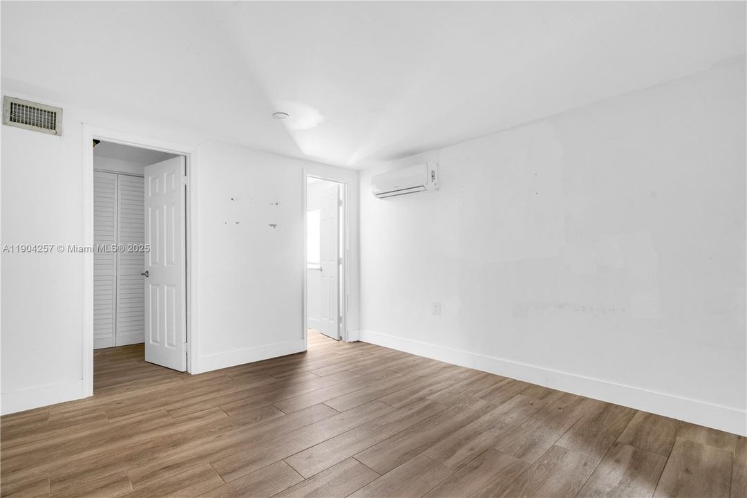 For Sale: $610,000 (4 beds, 3 baths, 1687 Square Feet)