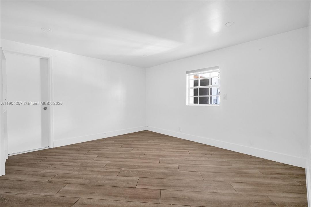 For Sale: $610,000 (4 beds, 3 baths, 1687 Square Feet)