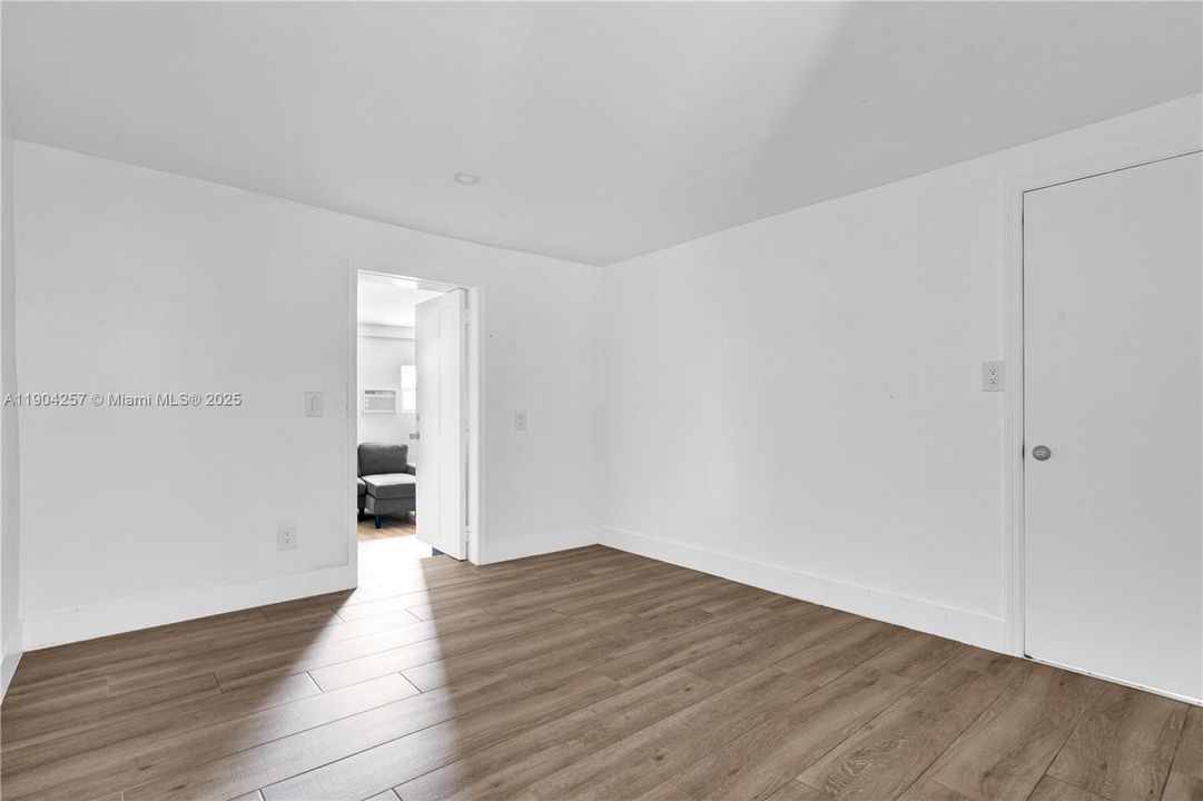 For Sale: $610,000 (4 beds, 3 baths, 1687 Square Feet)