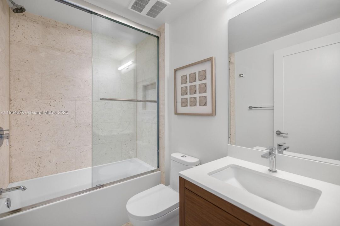 En Venta: $5,900,000 (4 camas, 5 baños, 2988 Pies cuadrados)