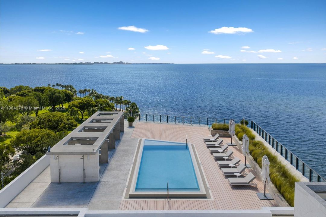 En Venta: $5,900,000 (4 camas, 5 baños, 2988 Pies cuadrados)