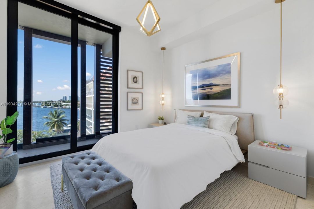 En Venta: $5,900,000 (4 camas, 5 baños, 2988 Pies cuadrados)