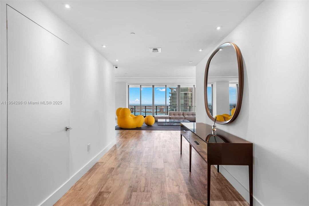 For Rent: $35,000 (4 beds, 5 baths, 4210 Square Feet)