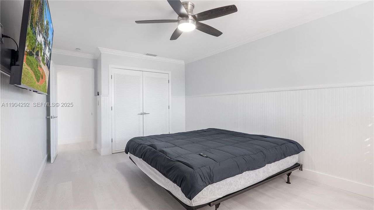 待售: $2,800,000 (6 贝兹, 4 浴室, 3772 平方英尺)