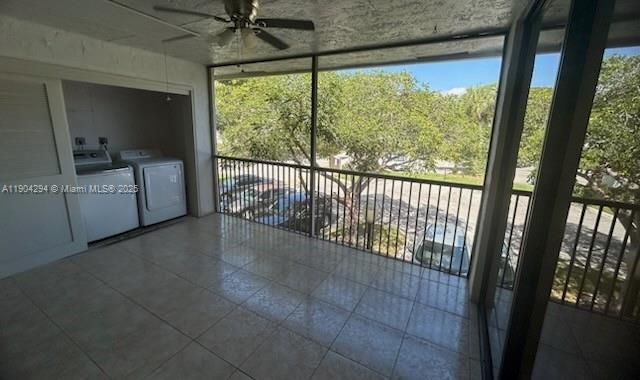 For Sale: $229,000 (2 beds, 2 baths, 978 Square Feet)