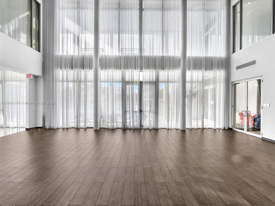 For Sale: $450,000 (3 beds, 2 baths, 1102 Square Feet)