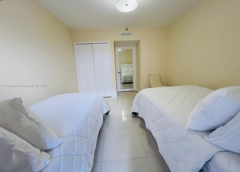 For Rent: $3,000 (2 beds, 2 baths, 1512 Square Feet)