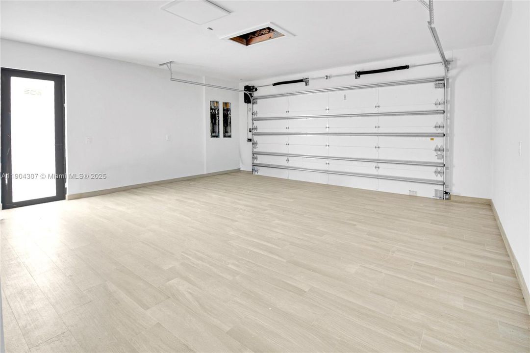 En Renta: $15,000 (7 camas, 5 baños, 1107 Pies cuadrados)