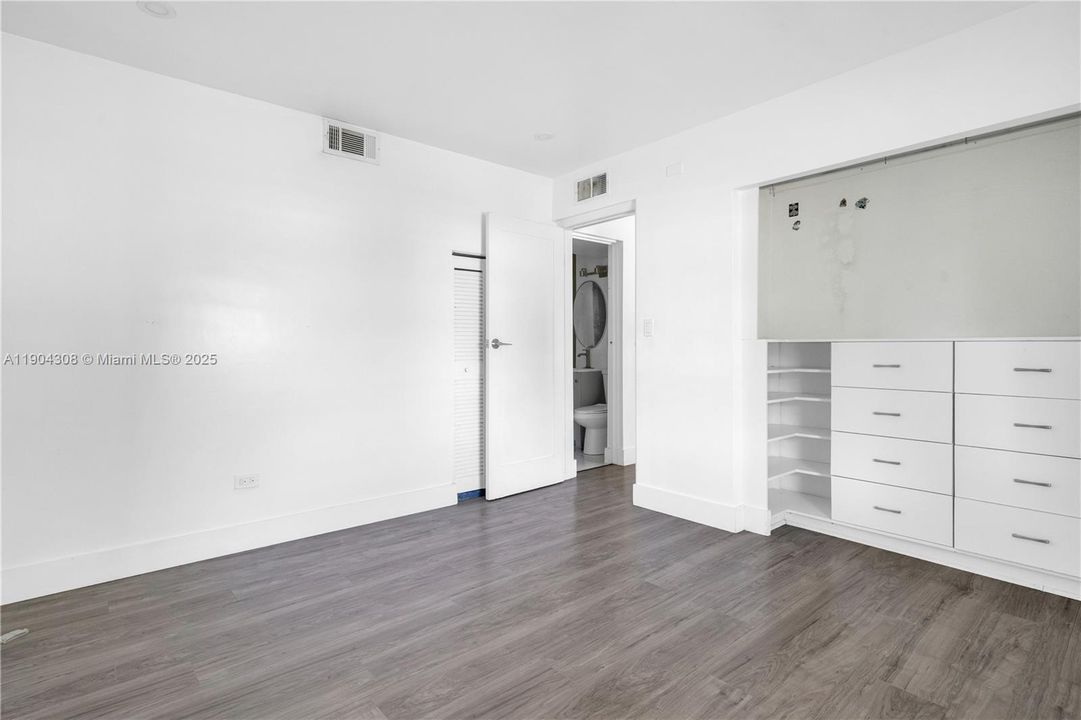 Недавно арендовано: $2,900 (3 спален, 2 ванн, 1687 Квадратных фут)