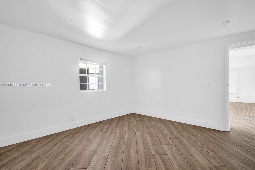 Недавно арендовано: $2,900 (3 спален, 2 ванн, 1687 Квадратных фут)