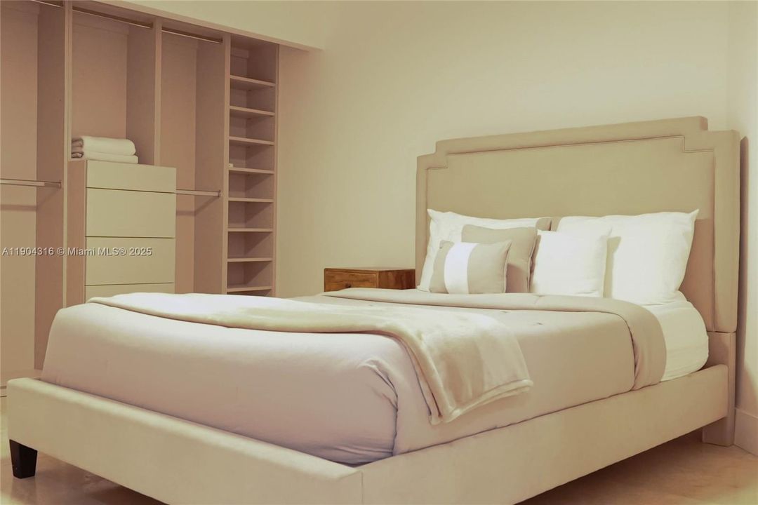 В аренду: $15,000 (5 спален, 4 ванн, 4462 Квадратных фут)