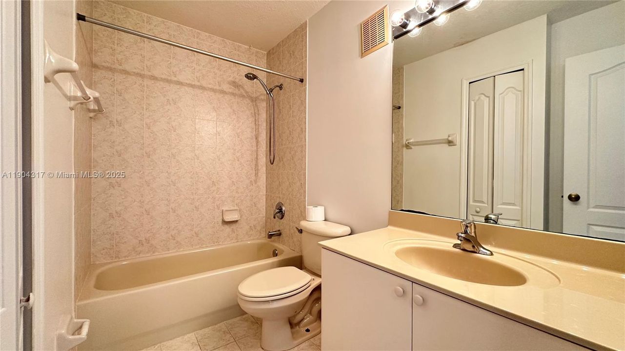 For Sale: $359,000 (3 beds, 2 baths, 1445 Square Feet)