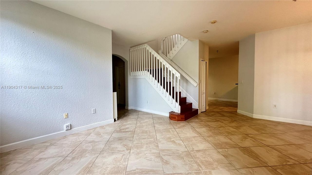 For Sale: $359,000 (3 beds, 2 baths, 1445 Square Feet)