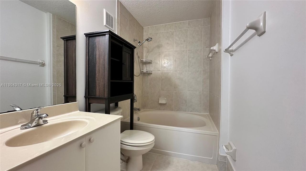 For Sale: $359,000 (3 beds, 2 baths, 1445 Square Feet)