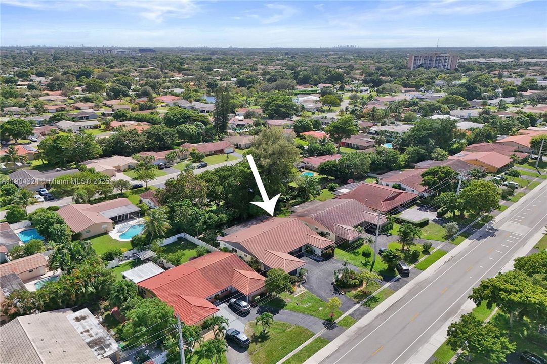 待售: $750,000 (0 贝兹, 0 浴室, 3956 平方英尺)