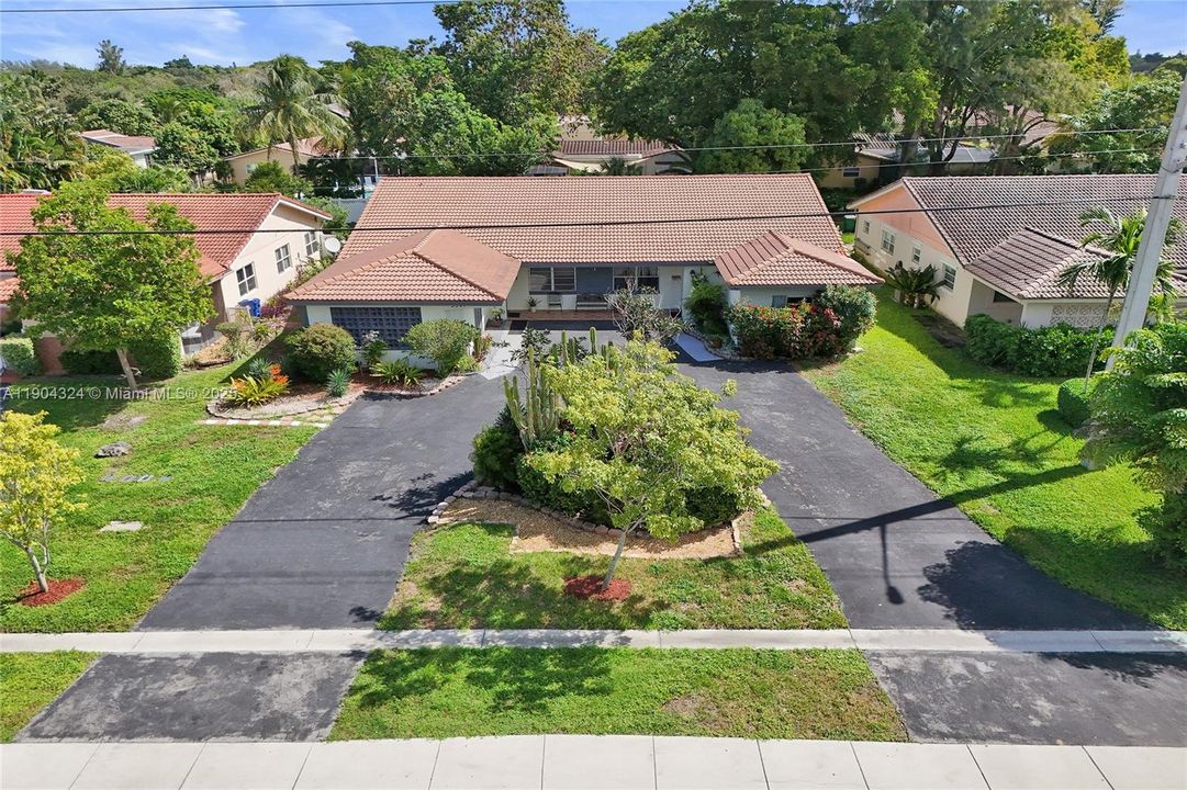 待售: $750,000 (0 贝兹, 0 浴室, 3956 平方英尺)