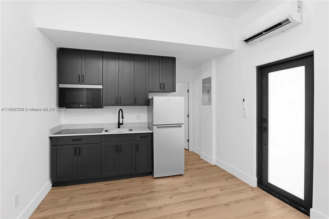 待售: $1,995,000 (0 贝兹, 0 浴室, 0 平方英尺)