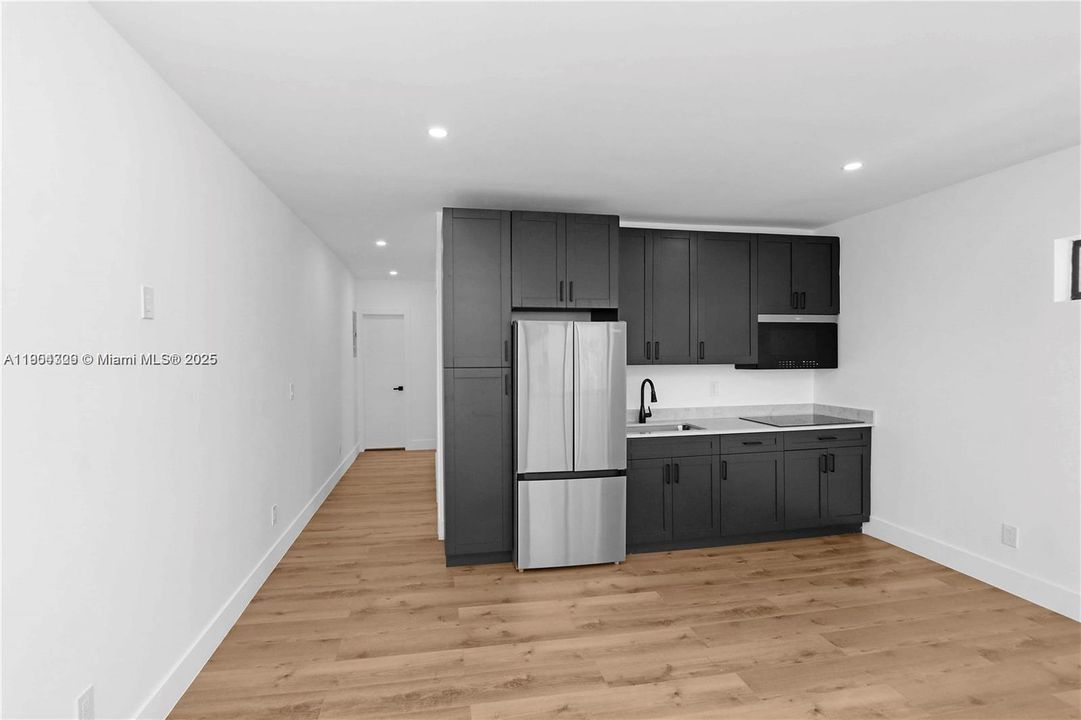 待售: $1,995,000 (0 贝兹, 0 浴室, 0 平方英尺)