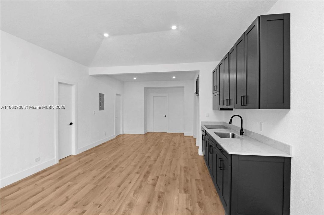 待售: $1,995,000 (0 贝兹, 0 浴室, 0 平方英尺)