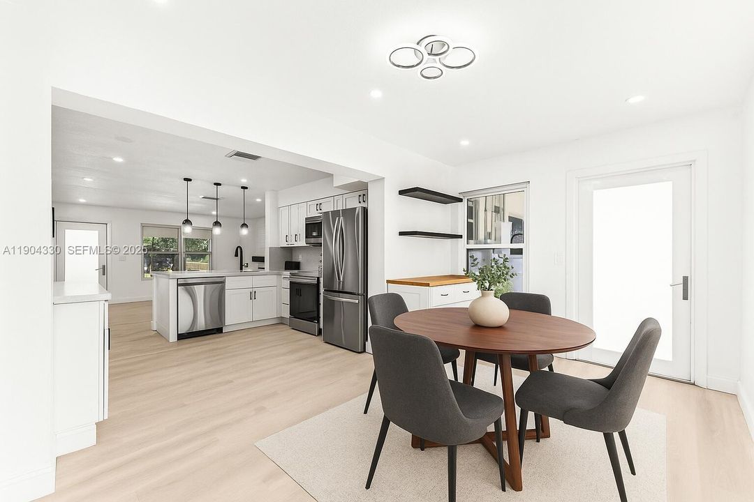 For Sale: $559,999 (4 beds, 2 baths, 1428 Square Feet)