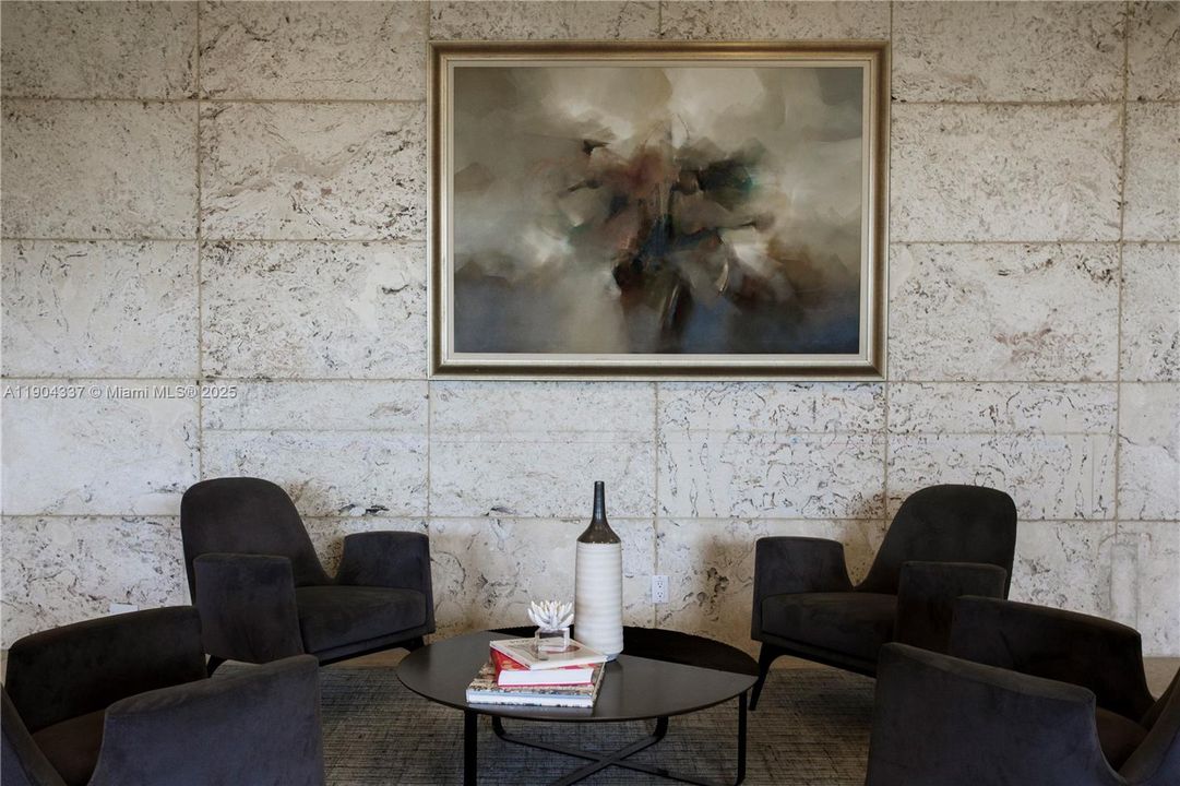 For Sale: $399,000 (2 beds, 2 baths, 1350 Square Feet)