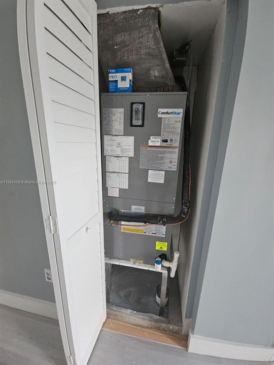 Activo con contrato: $2,500 (2 camas, 2 baños, 1340 Pies cuadrados)