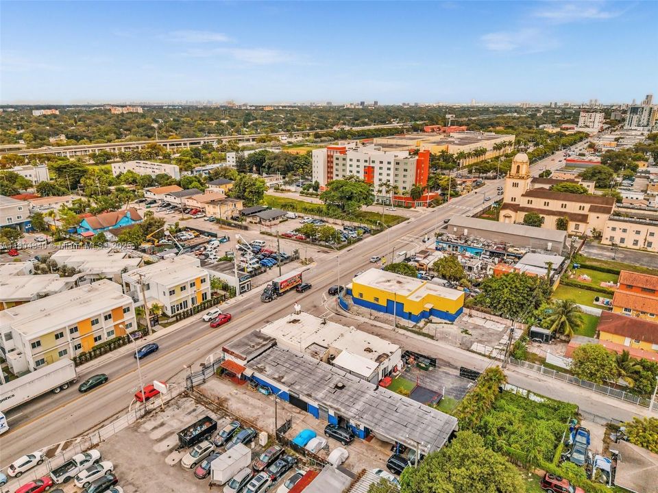 На продажу: $1,200,000 (0 спален, 0 ванн, 0 Квадратных фут)