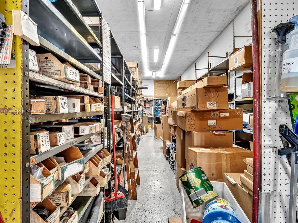 На продажу: $1,200,000 (0 спален, 0 ванн, 0 Квадратных фут)