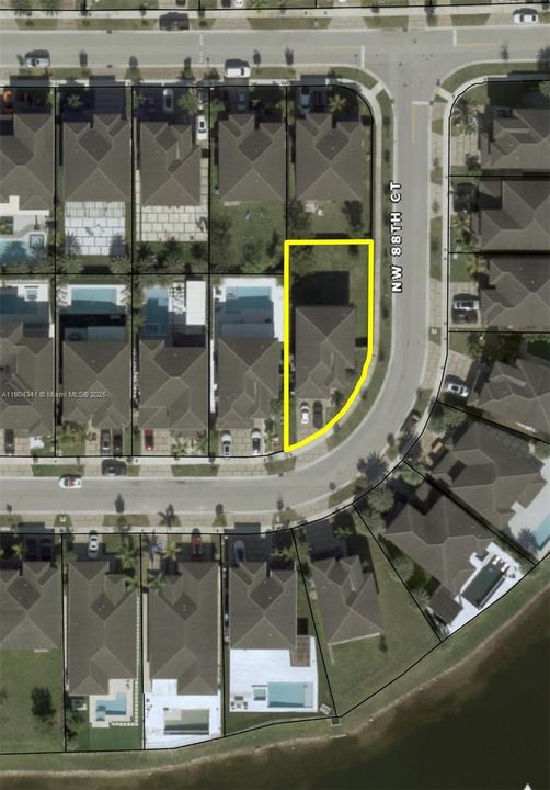 На продажу: $1,088,900 (5 спален, 3 ванн, 3050 Квадратных фут)