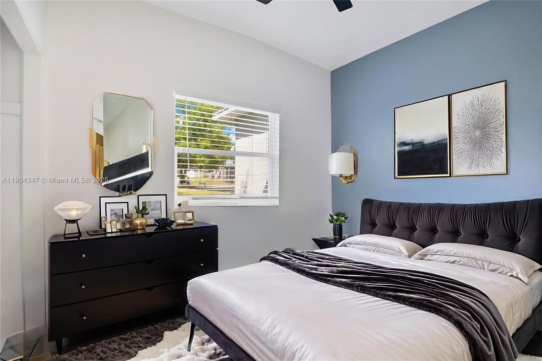 На продажу: $1,000,000 (5 спален, 2 ванн, 0 Квадратных фут)