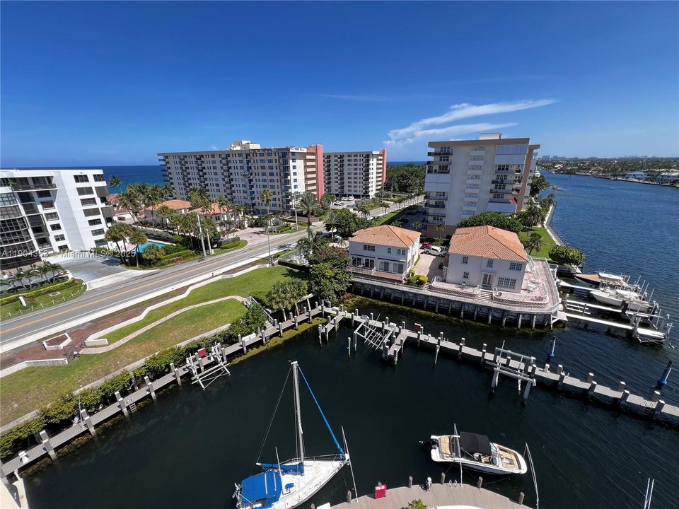 For Rent: $4,900 (2 beds, 2 baths, 1350 Square Feet)