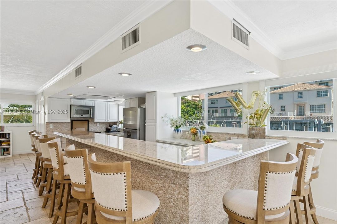 For Rent: $4,900 (2 beds, 2 baths, 1350 Square Feet)