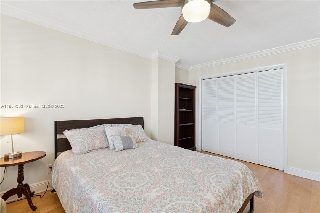 For Rent: $4,900 (2 beds, 2 baths, 1350 Square Feet)