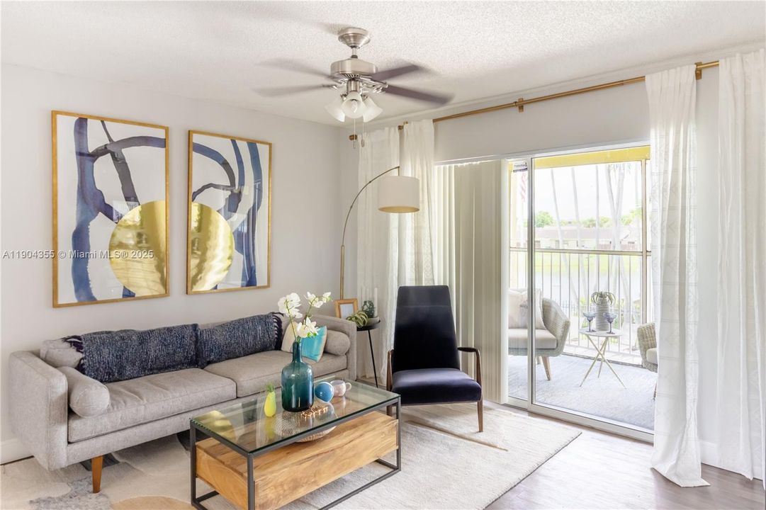 For Rent: $2,278 (2 beds, 2 baths, 1050 Square Feet)