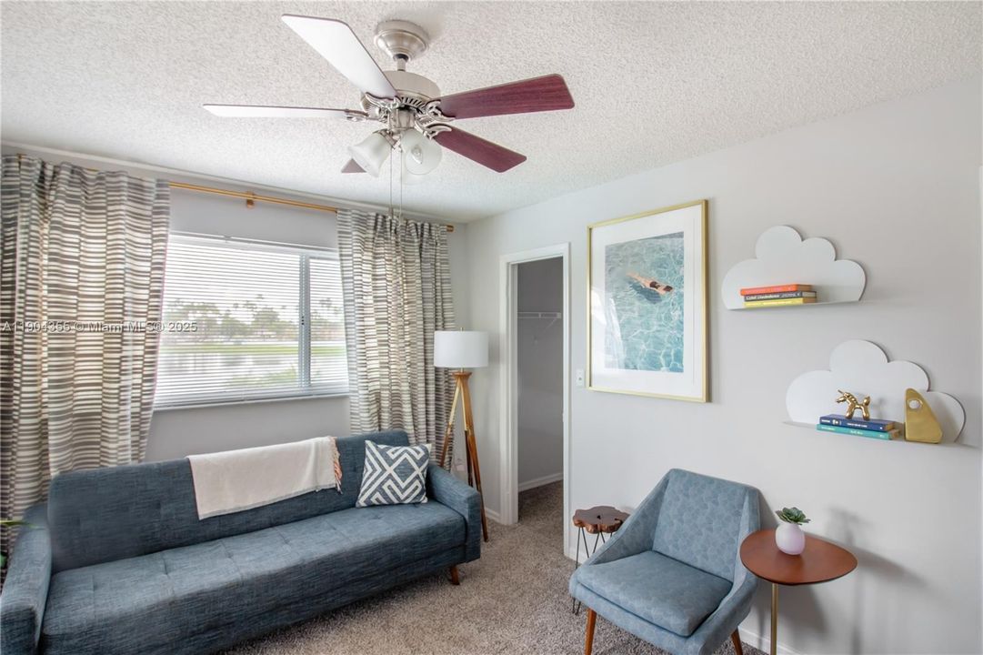 For Rent: $2,278 (2 beds, 2 baths, 1050 Square Feet)