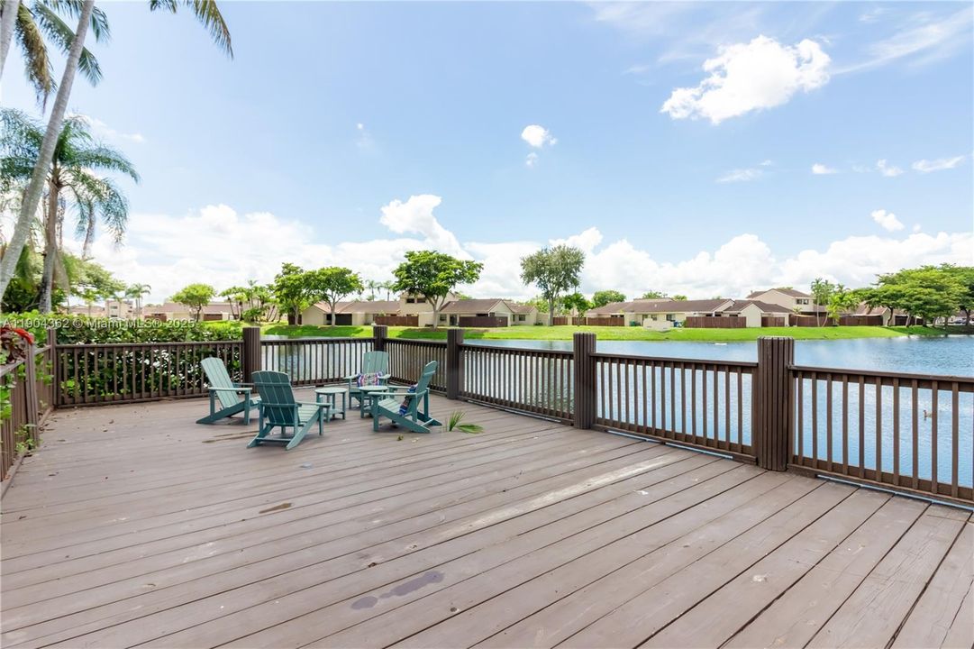 Recently Rented: $2,349 (2 beds, 2 baths, 1050 Square Feet)