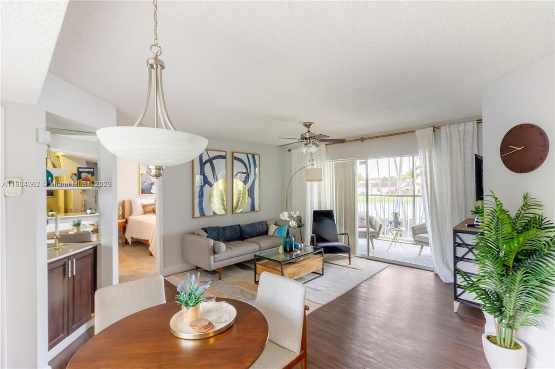 Recently Rented: $2,349 (2 beds, 2 baths, 1050 Square Feet)