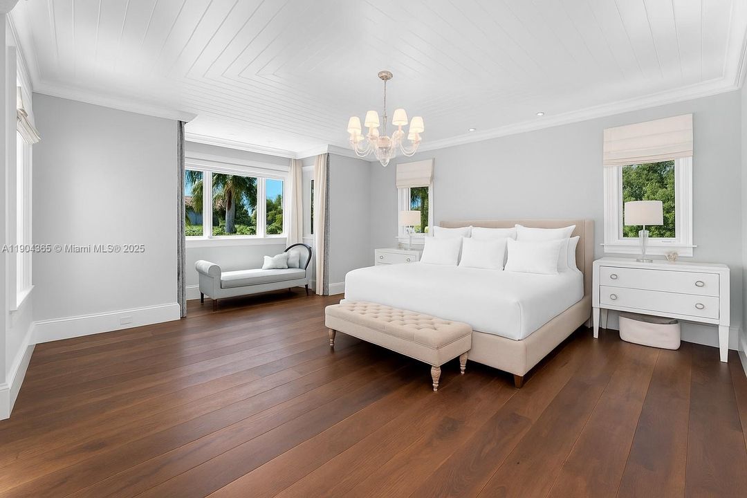 For Sale: $13,900,000 (4 beds, 4 baths, 5319 Square Feet)