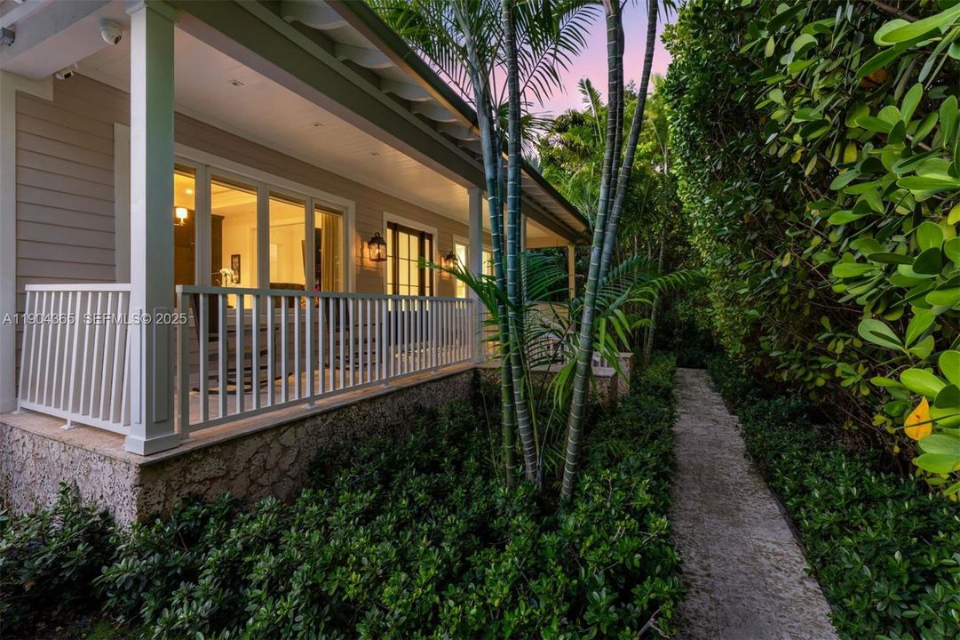 For Sale: $13,900,000 (4 beds, 4 baths, 5319 Square Feet)