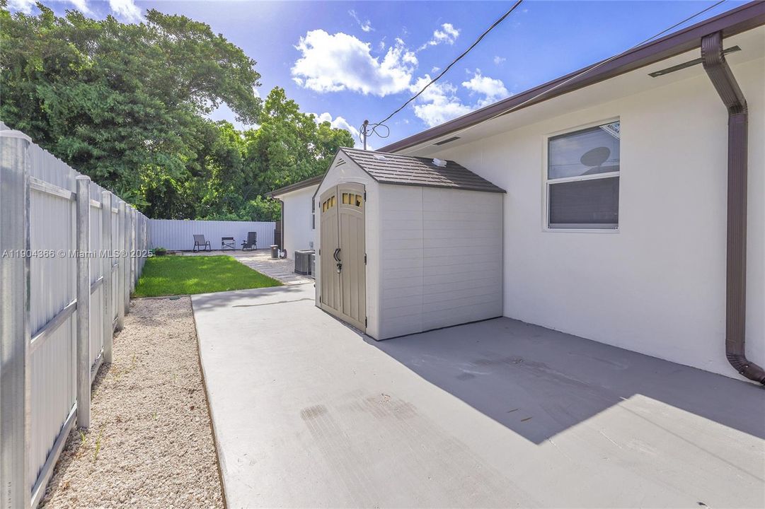 Active With Contract: $889,900 (0 beds, 0 baths, 1685 Square Feet)