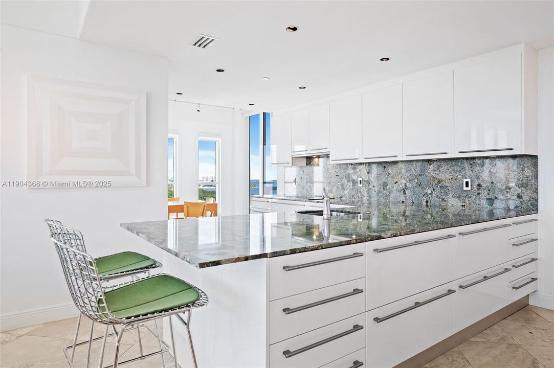 Active With Contract: $1,875,000 (2 beds, 2 baths, 1910 Square Feet)