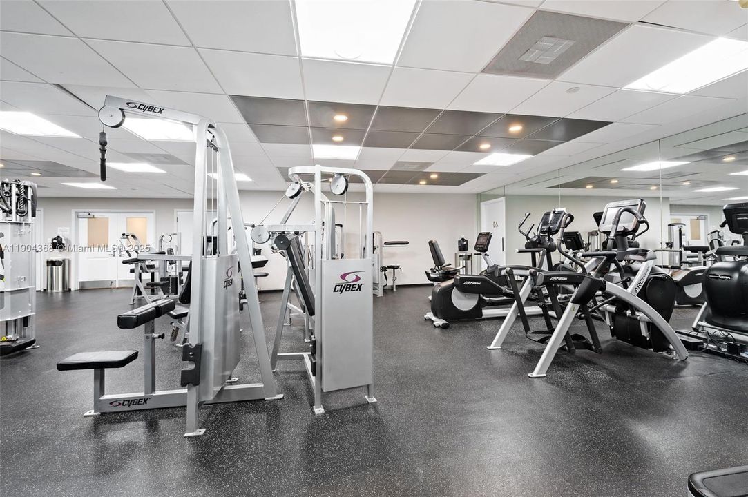 Active With Contract: $1,875,000 (2 beds, 2 baths, 1910 Square Feet)