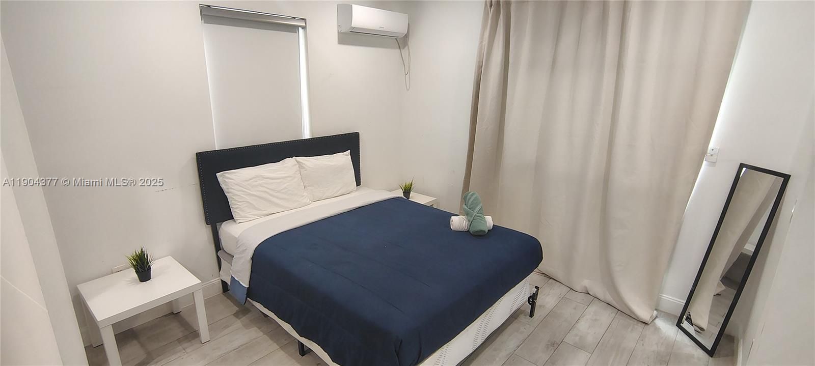 For Rent: $1,938 (5 beds, 3 baths, 2465 Square Feet)