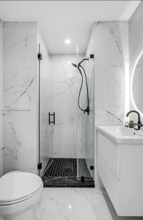 For Rent: $1,938 (5 beds, 3 baths, 2465 Square Feet)