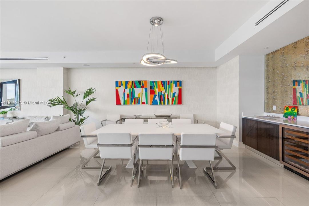 For Sale: $3,500,000 (4 beds, 6 baths, 3801 Square Feet)