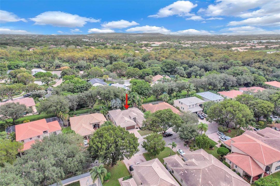 For Sale: $774,900 (4 beds, 3 baths, 2432 Square Feet)