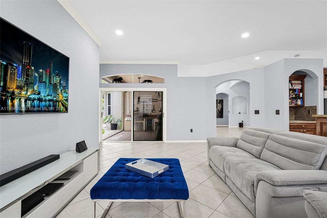 For Sale: $774,900 (4 beds, 3 baths, 2432 Square Feet)