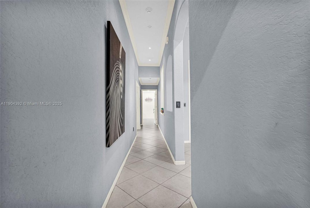 For Sale: $774,900 (4 beds, 3 baths, 2432 Square Feet)