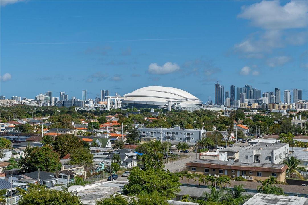 Active With Contract: $315,000 (3 beds, 2 baths, 1188 Square Feet)